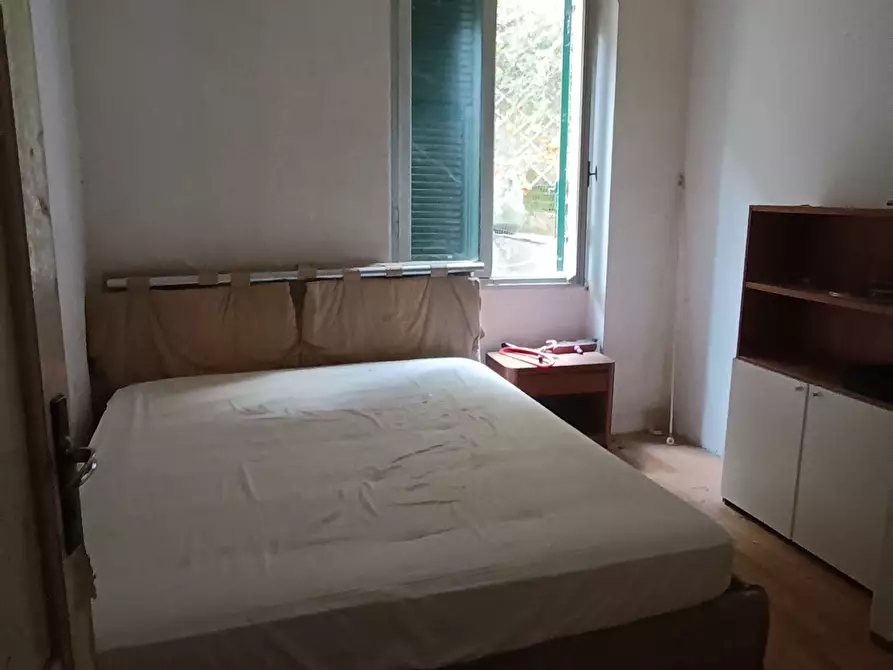 Immagine 10 di Appartamento in vendita  a Genova