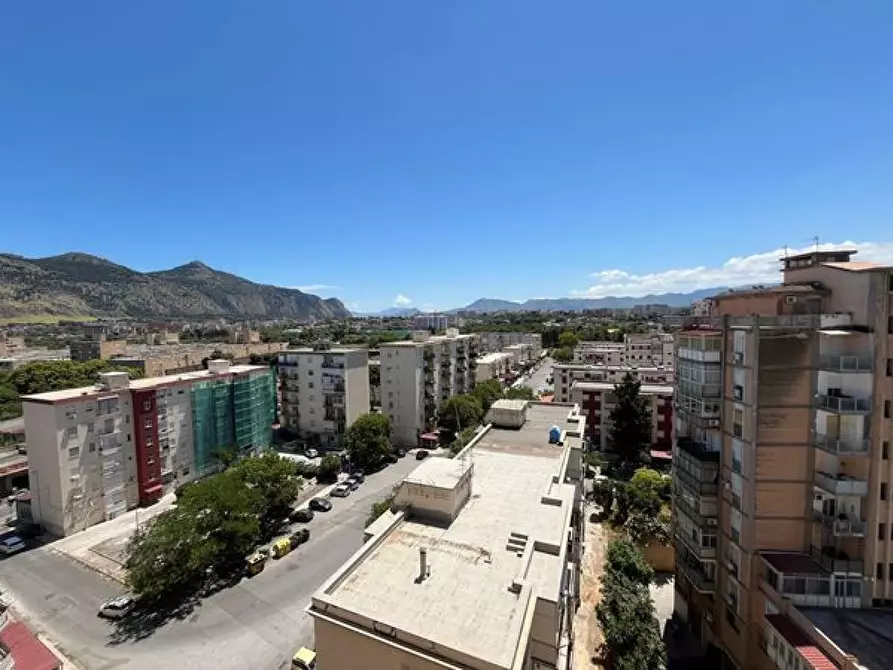 Immagine 9 di Appartamento in vendita  a Palermo