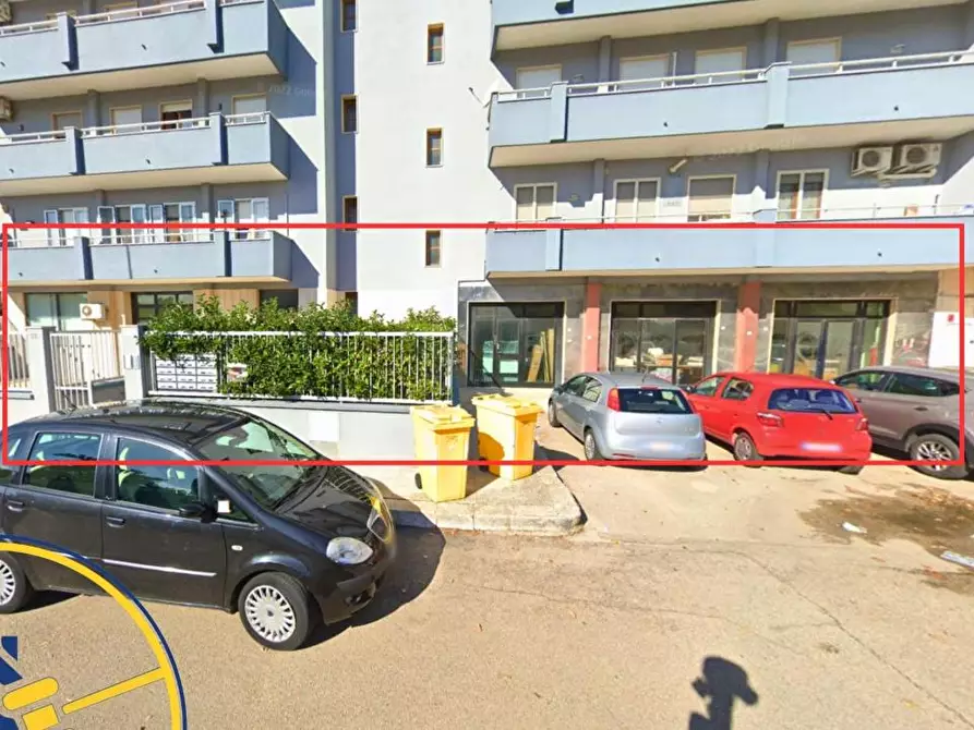 Immagine 2 di Negozio in vendita  22/a a Lecce