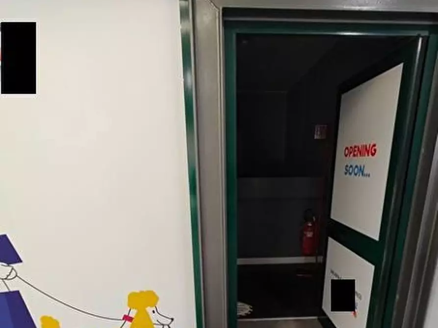 Immagine 3 di Negozio in vendita  51 a Chieri