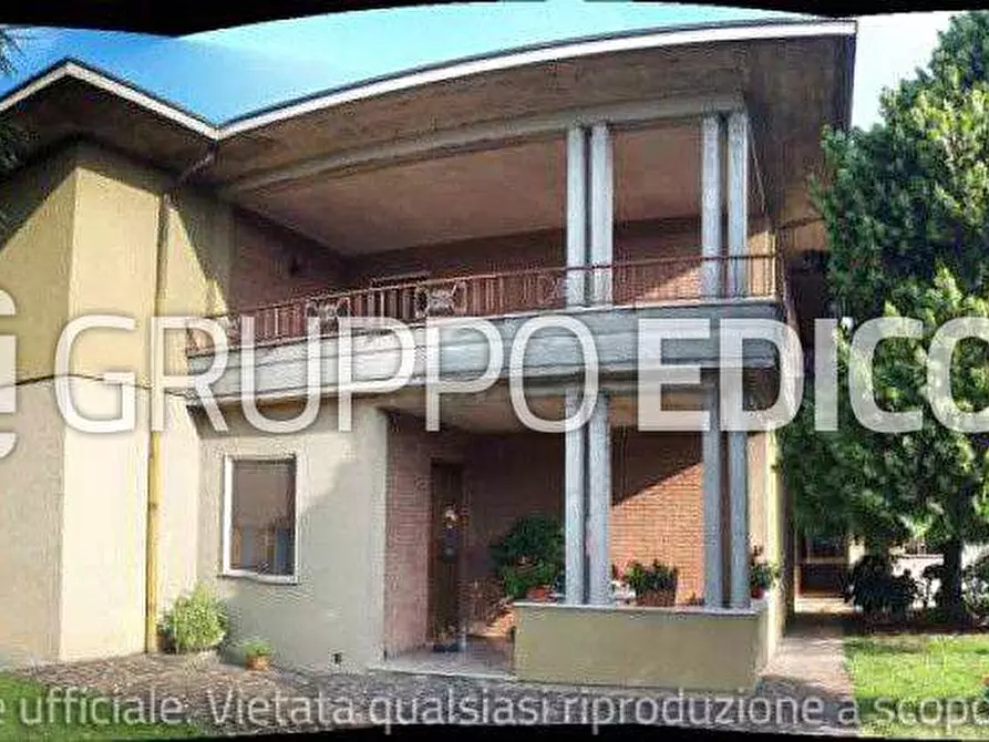 Immagine 5 di Negozio in vendita  26 a Breganze