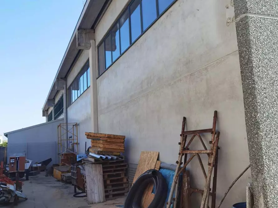 Immagine 4 di Ufficio in vendita  10 a Rondissone