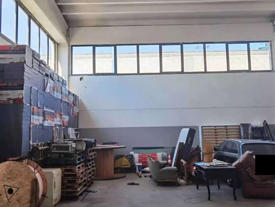 Immagine 8 di Ufficio in vendita  10 a Rondissone