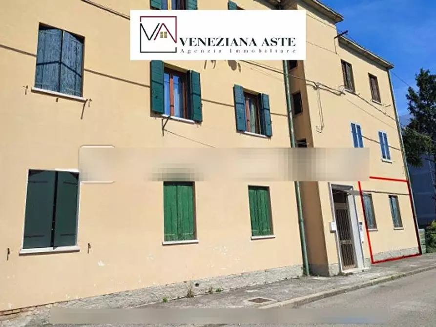 Immagine 2 di Appartamento in vendita  3 a Venezia
