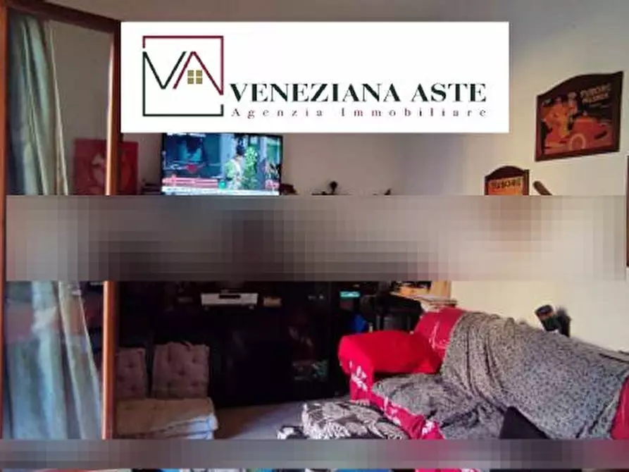 Immagine 4 di Appartamento in vendita  3 a Venezia