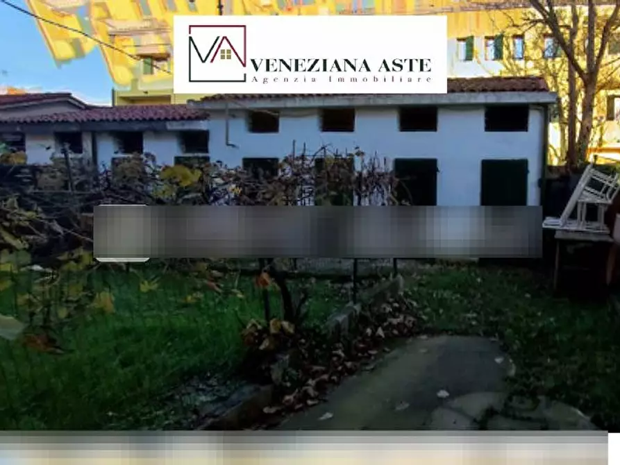 Immagine 8 di Appartamento in vendita  3 a Venezia