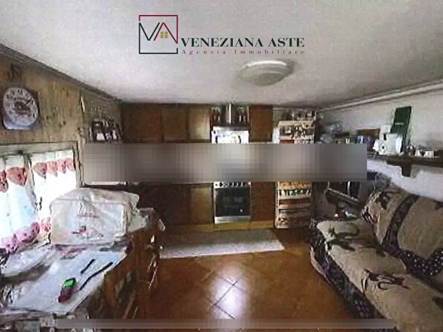 Immagine 3 di Villa in vendita  24 a Venezia