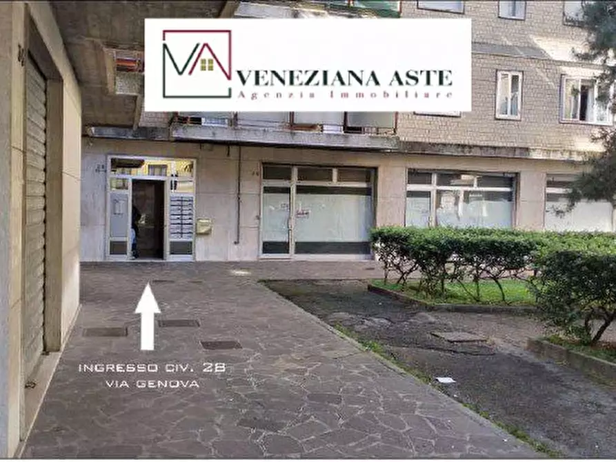 Immagine 2 di Appartamento in vendita  28 a Venezia