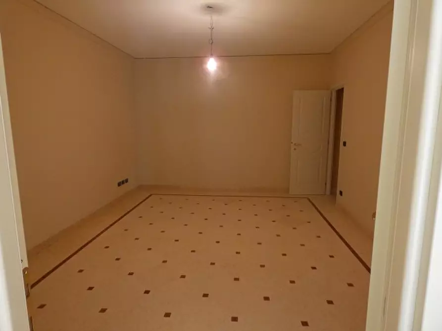 Immagine 7 di Appartamento in vendita  3 a Moncalieri