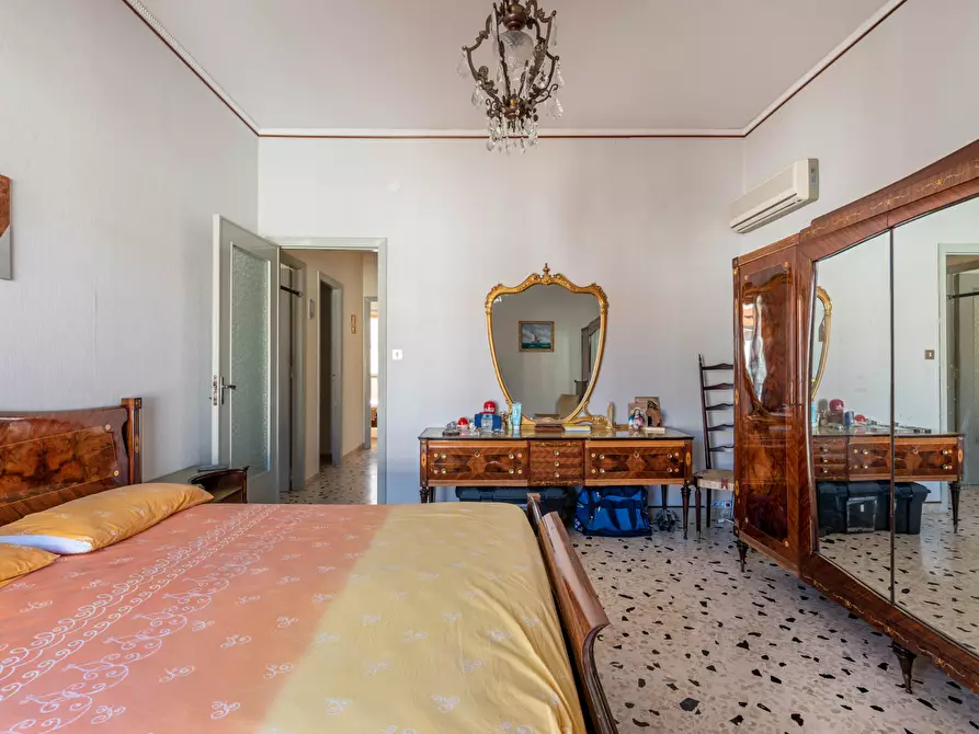 Immagine 10 di Villa in vendita  a Palermo