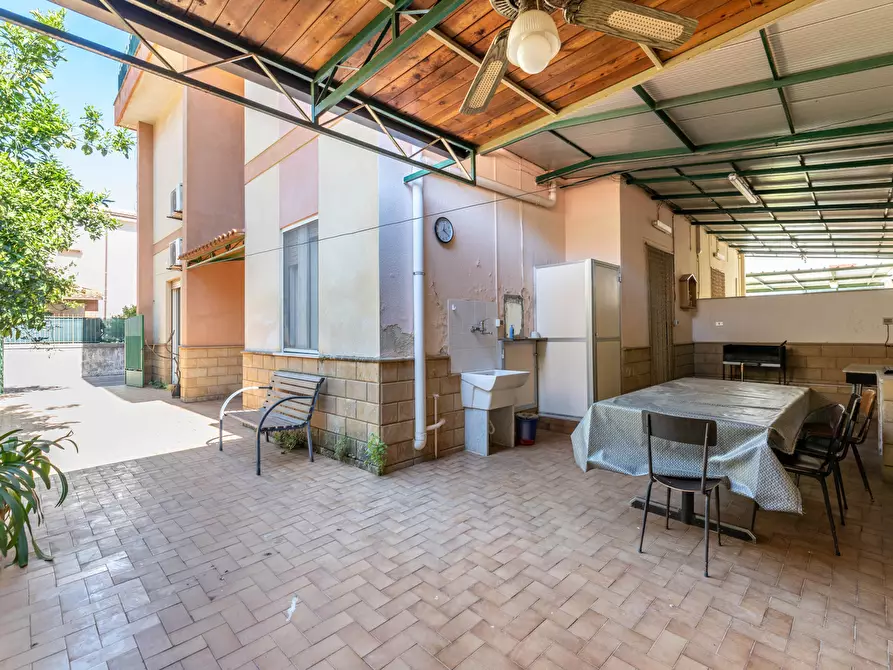 Immagine 3 di Villa in vendita  a Palermo