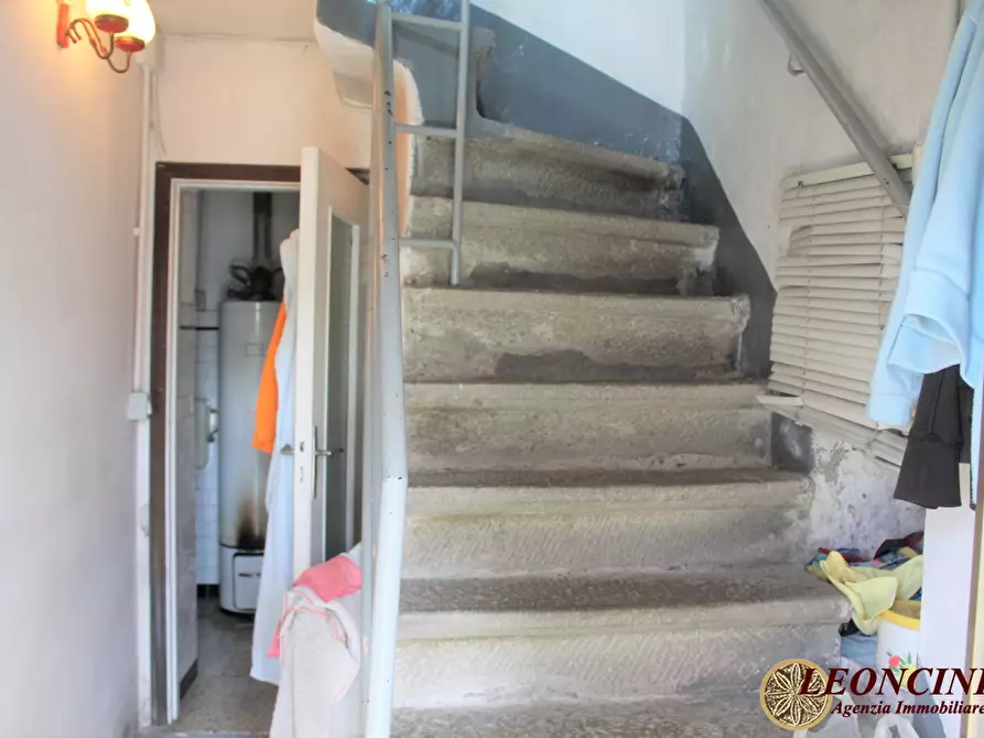 Immagine 4 di Rustico / casale in vendita  41 a Pontremoli