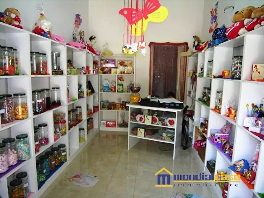 Immagine 6 di Casa indipendente in vendita  a Pachino