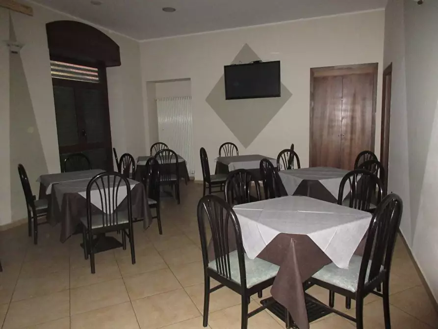 Immagine 4 di Negozio in vendita  19 a Torino