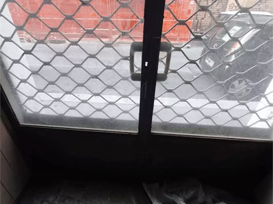 Immagine 7 di Negozio in vendita  5 a Torino