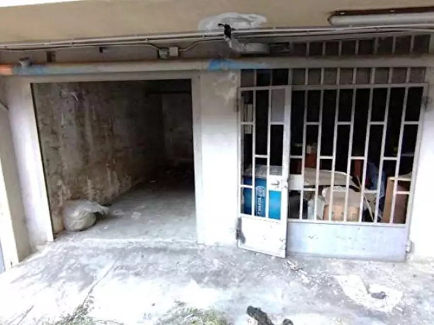 Immagine 8 di Negozio in vendita  12/B a Torino