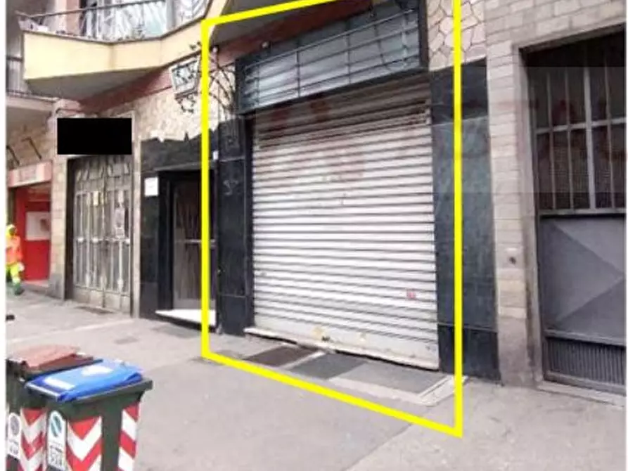 Immagine 4 di Negozio in vendita  12/B a Torino
