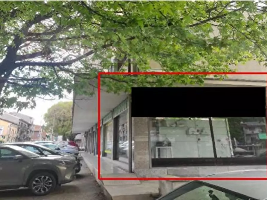 Immagine 3 di Negozio in vendita  140 a Ivrea