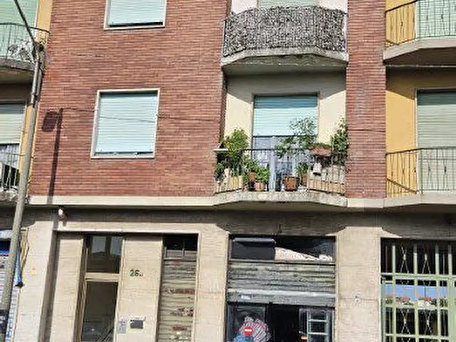 Immagine 2 di Negozio in vendita  26 bis a Torino