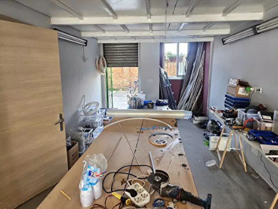 Immagine 5 di Negozio in vendita  26 bis a Torino