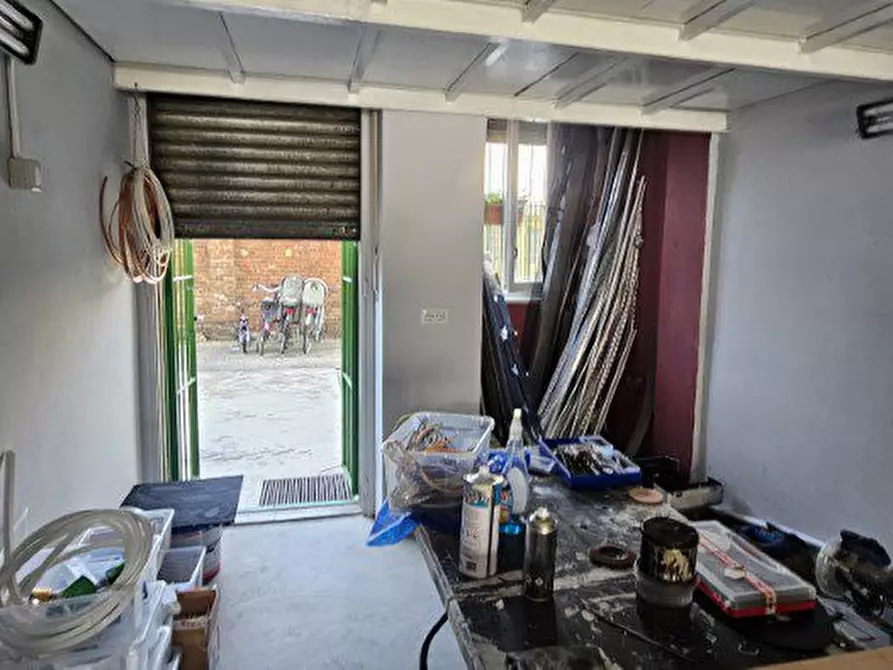 Immagine 7 di Negozio in vendita  26 bis a Torino