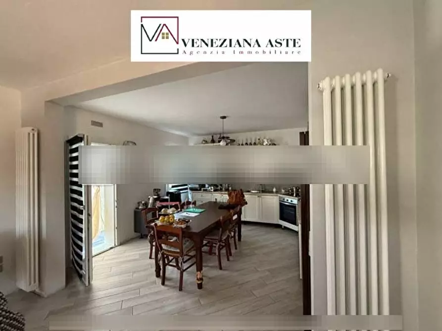 Immagine 5 di Villa in vendita  1 a Noale