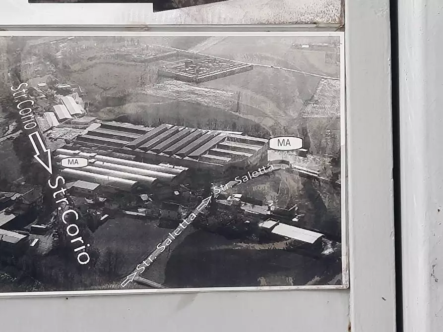 Immagine 3 di Negozio in vendita  17 a San Carlo Canavese