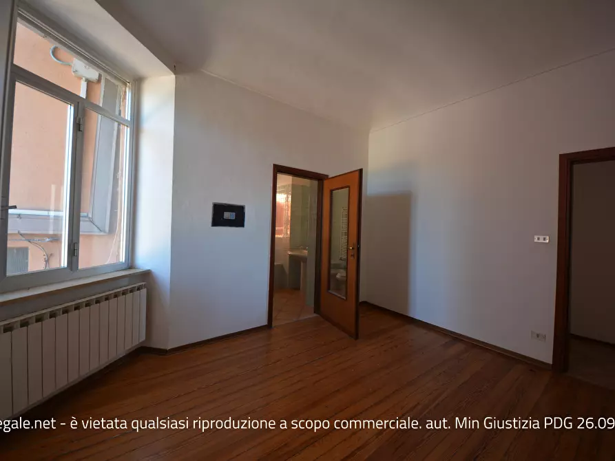 Immagine 5 di Negozio in vendita  17 a San Carlo Canavese