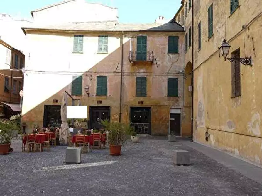 Immagine 7 di Negozio in vendita  23 a Albenga