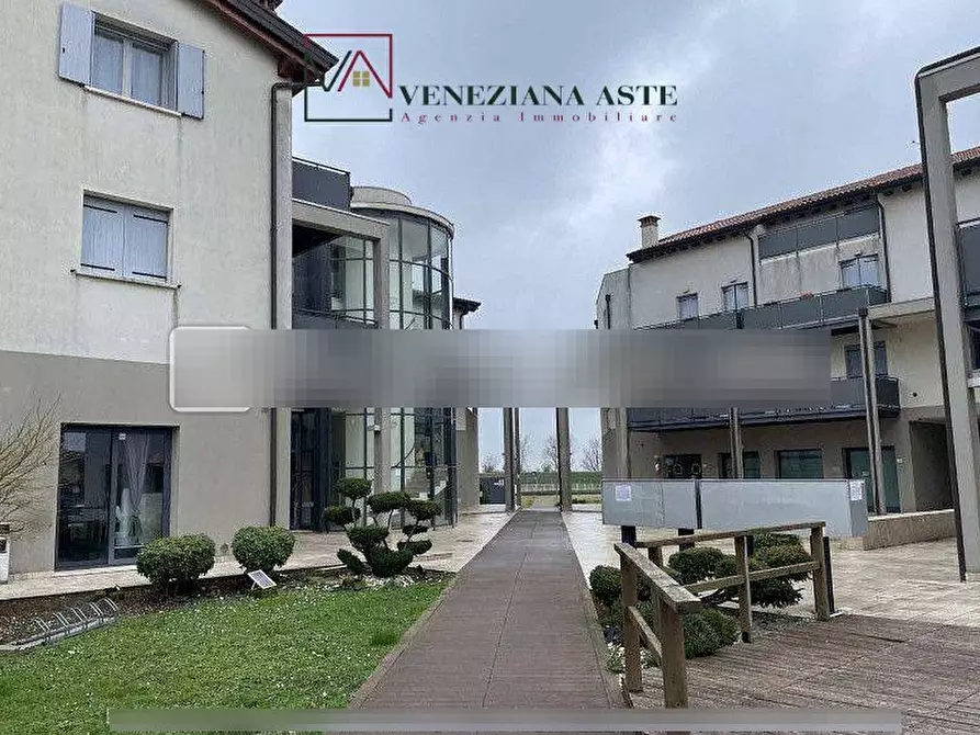 Immagine 1 di Appartamento in vendita  a Caorle