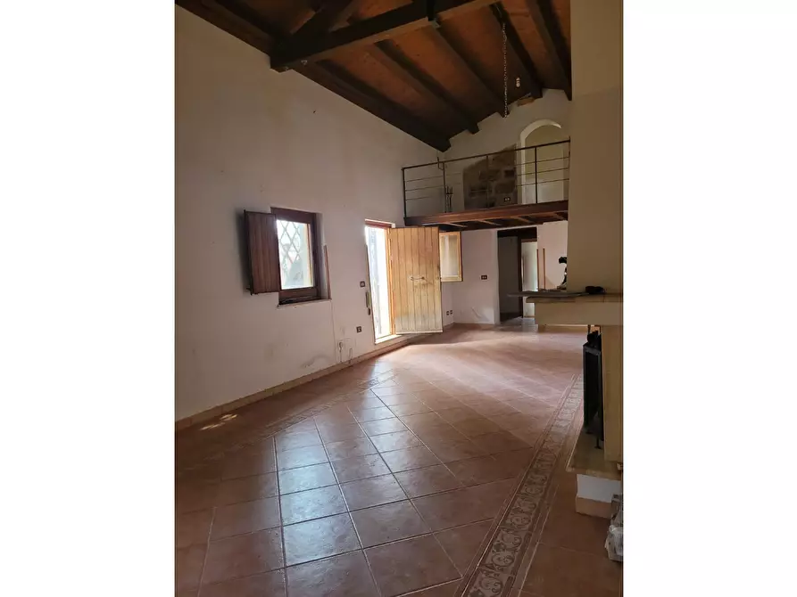 Immagine 5 di Villa in vendita  a Palermo