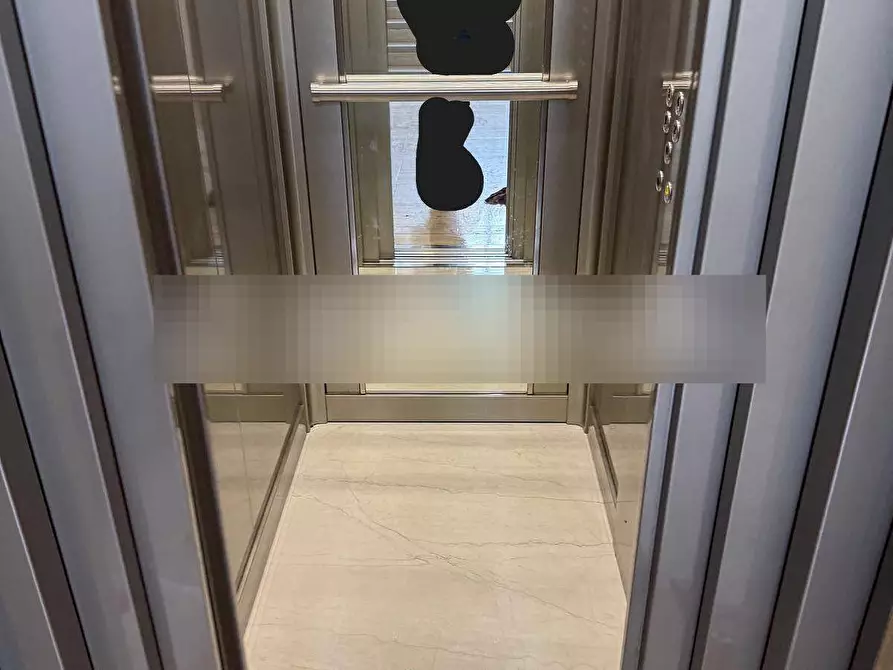 Immagine 10 di Appartamento in vendita  180 a Caorle