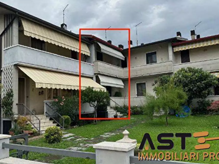 Immagine 1 di Casa semindipendente in vendita  5 a Piovene Rocchette