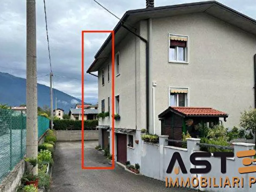 Immagine 2 di Casa semindipendente in vendita  5 a Piovene Rocchette