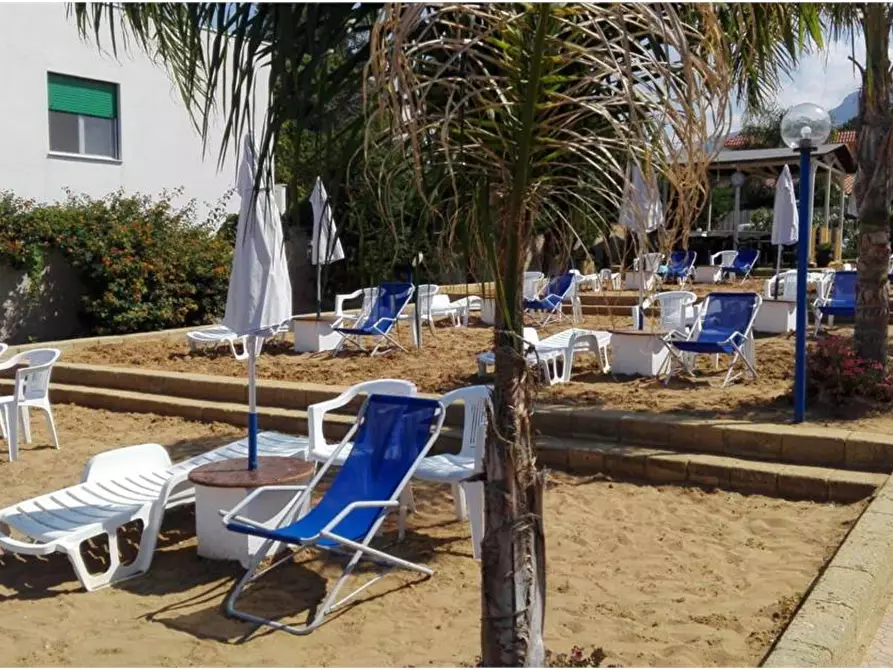 Immagine 4 di Villa in vendita  a Trabia