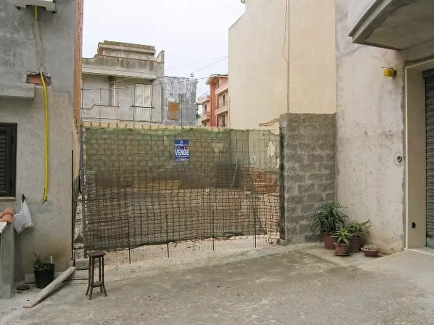 Immagine 2 di Terreno edificabile in vendita  a Pachino