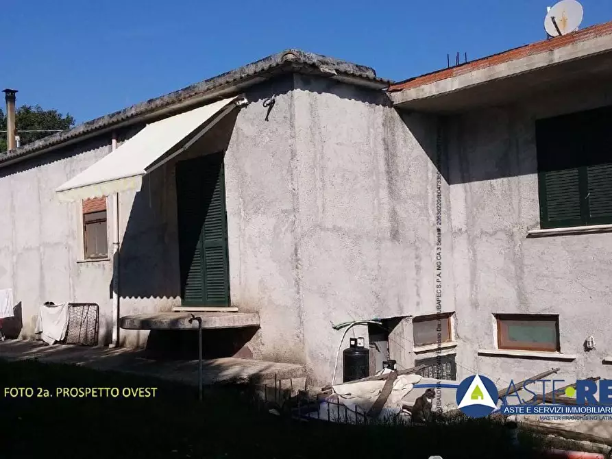 Immagine 2 di Rustico / casale in vendita  49 a Cisterna Di Latina