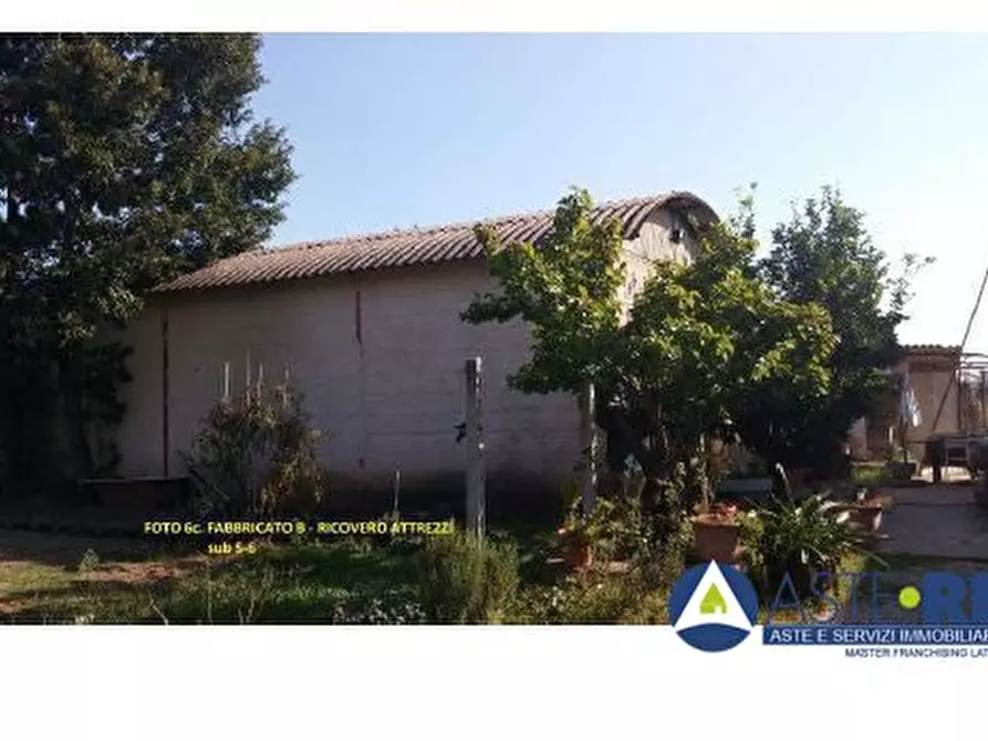 Immagine 3 di Rustico / casale in vendita  49 a Cisterna Di Latina