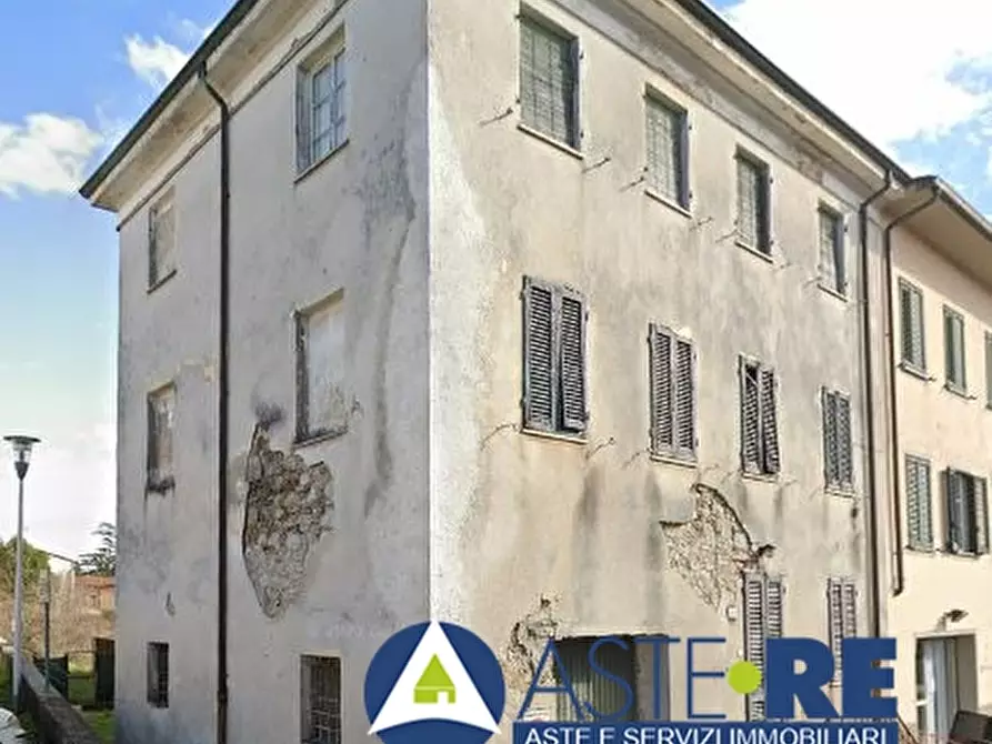 Immagine 1 di Rustico / casale in vendita  332 a Lucca