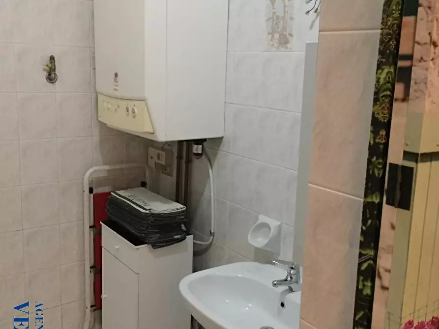 Immagine 4 di Licenza in vendita  a San Prospero