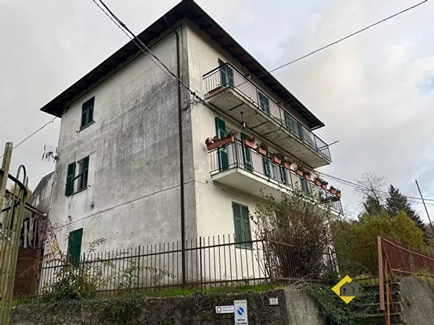 Immagine 2 di Appartamento in vendita  27 a Savignone