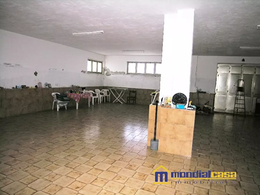 Immagine 2 di Villa in vendita  a Pachino