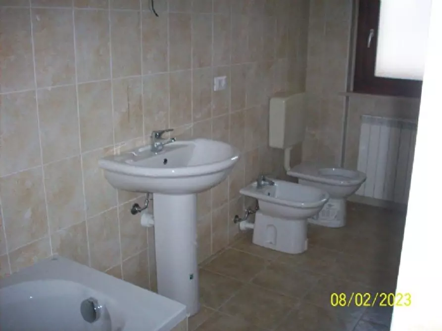 Immagine 5 di Appartamento in vendita  23 a Moncalieri