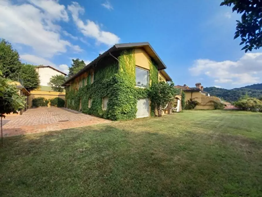 Immagine 1 di Villa in vendita  68 a Pino Torinese