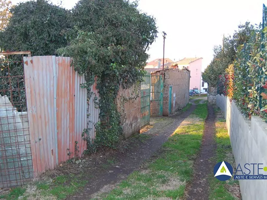 Immagine 3 di Terreno in vendita  SNC a Vetralla