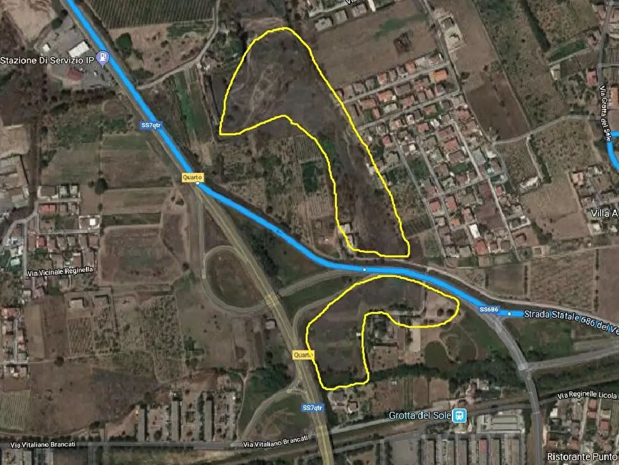 Immagine 2 di Terreno in vendita  a Giugliano In Campania