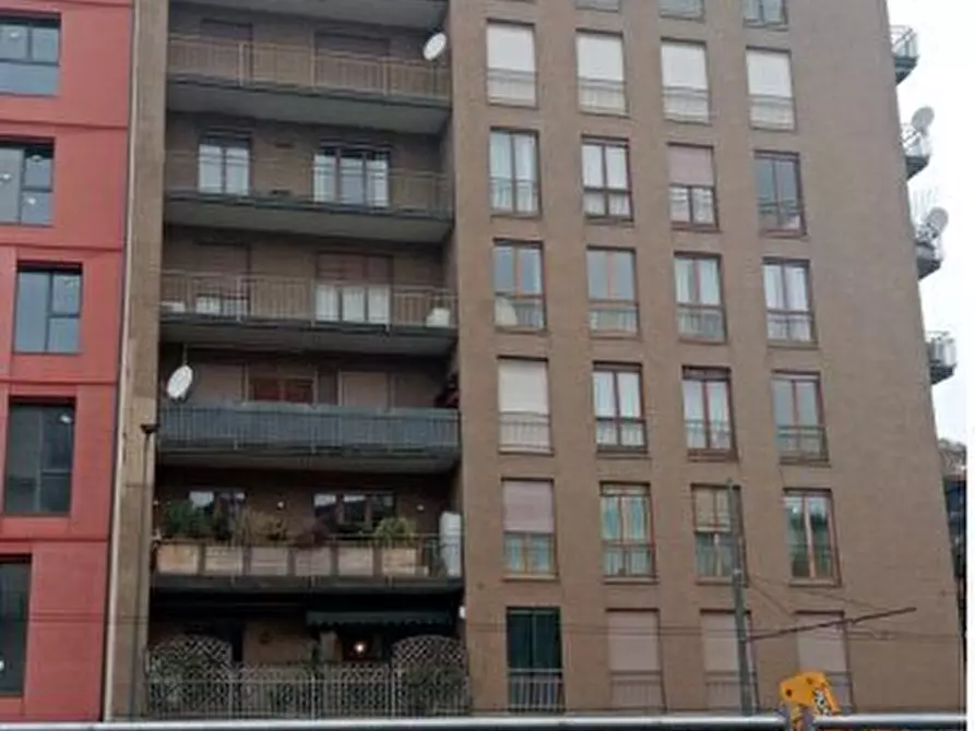 Immagine 2 di Ufficio in vendita  71 a Milano