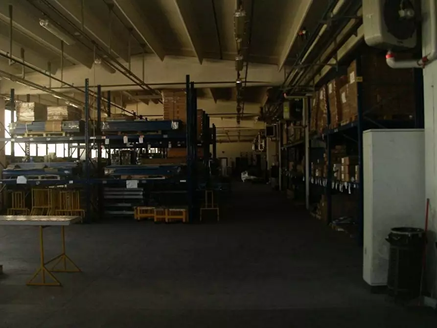 Immagine 8 di Ufficio in vendita  9 a Robassomero