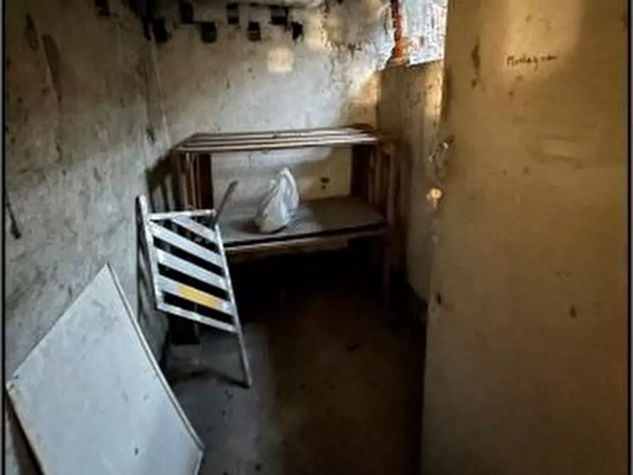 Immagine 8 di Ufficio in vendita  47 a Chivasso