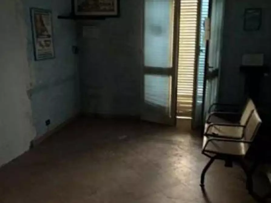 Immagine 7 di Ufficio in vendita  18 a Torino